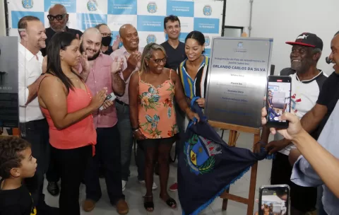 foto06-Prefeito-Edinho-entrega-primeiro-Posto-de-Atendimento-da-Prefeitura-e-do-Daae-no-Selmi-Dei-8abr22-Tete-Viviani-2048x1299