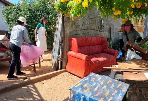 foto08-Prefeitura-realiza-arrastao-de-combate-a-dengue-no-Jardim-Indaia-e-Sao-Rafael-na-regiao-nordeste-9abr22-Tete-Viviani-2048x1392