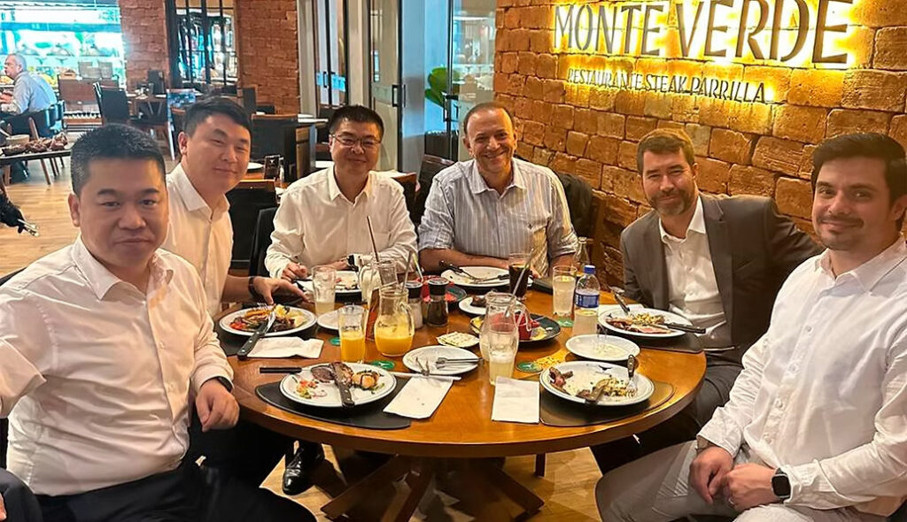 “A política é a arte de juntar”, diz Edinho sobre conquista da fábrica de trens para Araraquara