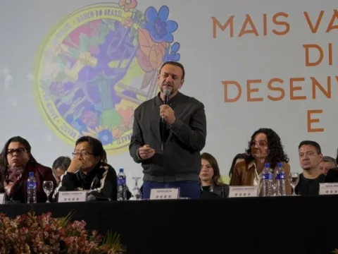 edinho-congresso-bancarios-dest